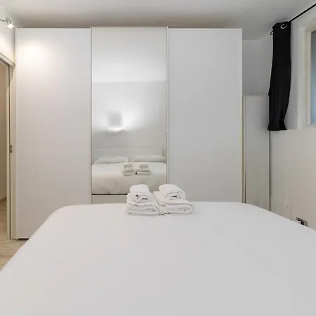 Lägenhet Zona San Siro Milano